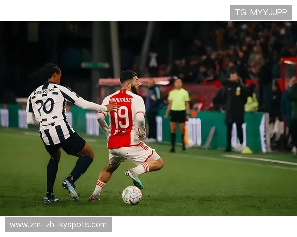 国米边路推进稳定高效：打造制胜的边线协同